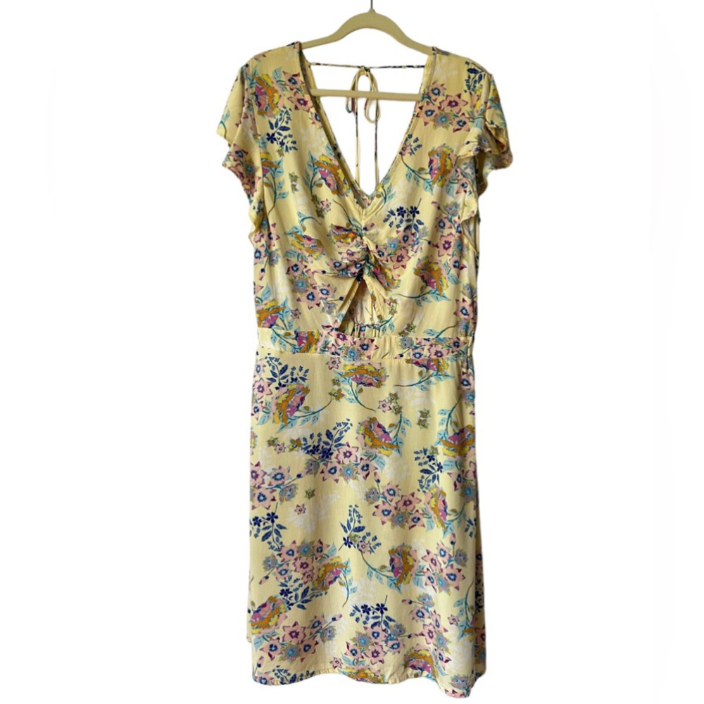 Pink Rose, Women's Floral Cutout Mini Dress - Yellow. Size: S.